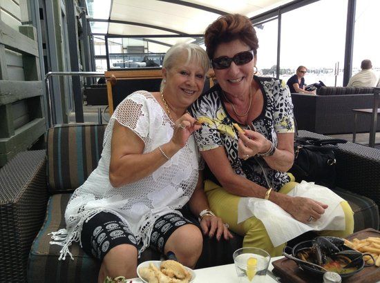 wharf restaurant and bar